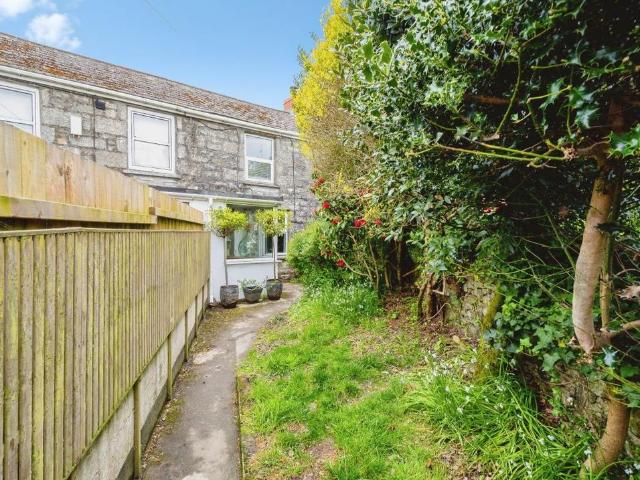 House for sale in Farms Common, Cornwall