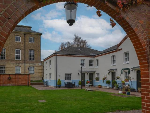 House for sale in Navestock Side, Essex