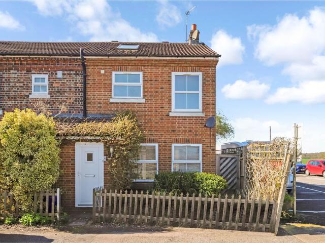 House for sale in Cheddington
