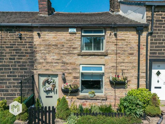 House for sale in Bradshaw, Lee Bank