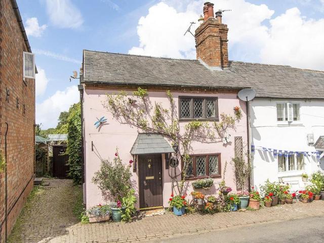 House for sale in Stanford On Avon, Leicestershire