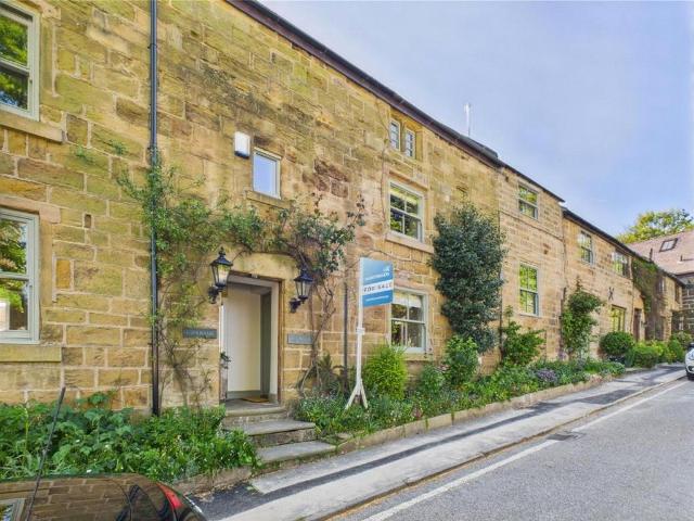 House for sale in Badsworth, West Yorkshire