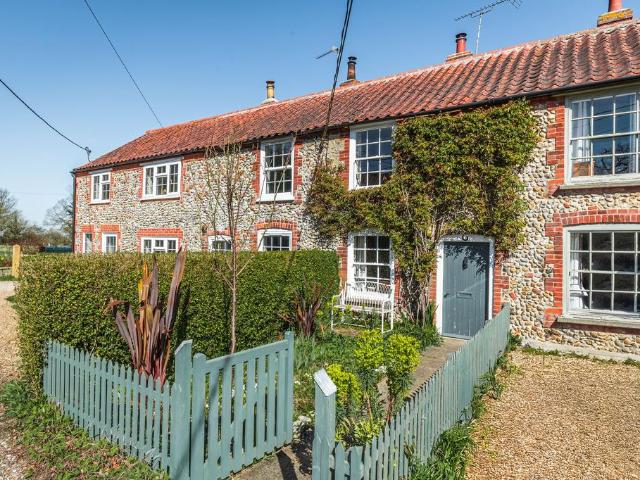 House for sale in Comers, Norfolk