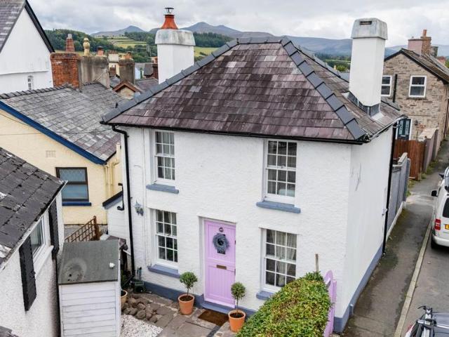House for sale in Brecon, Wales