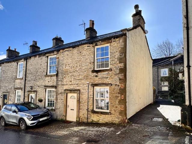 House for sale in Middleham, North Yorkshire