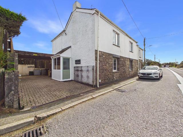 House for sale in Pencoys, Four Lanes