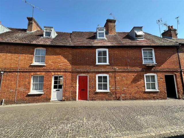 House for sale in Fole, Surrey