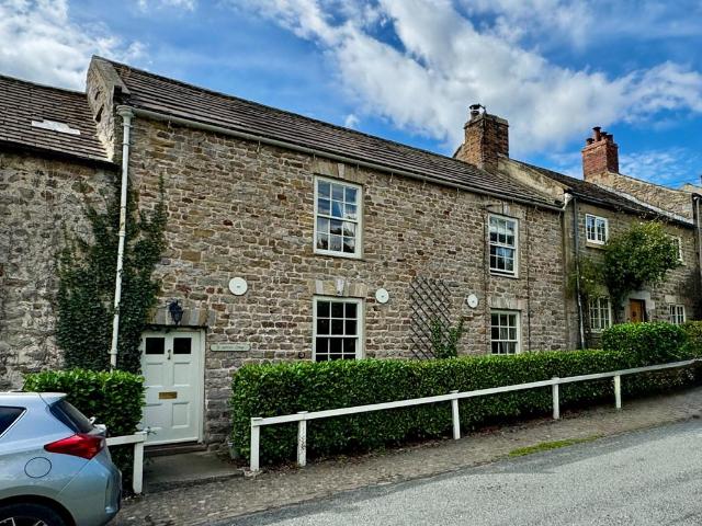 House for sale in Constable Burton, North Yorkshire
