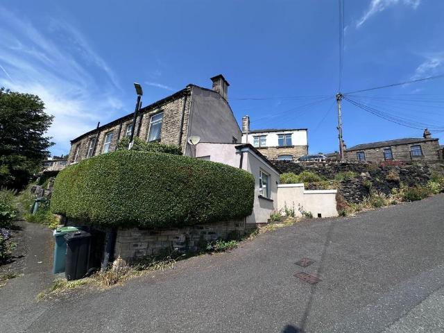 House for sale in Golcar, West Yorkshire
