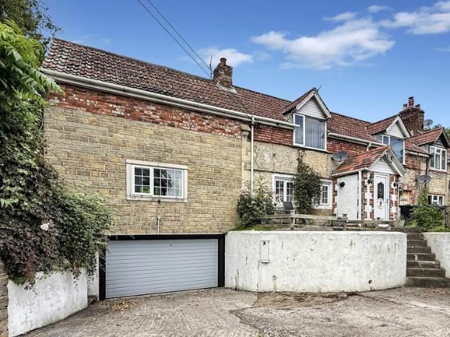 House for sale in Sutton End, Warminster