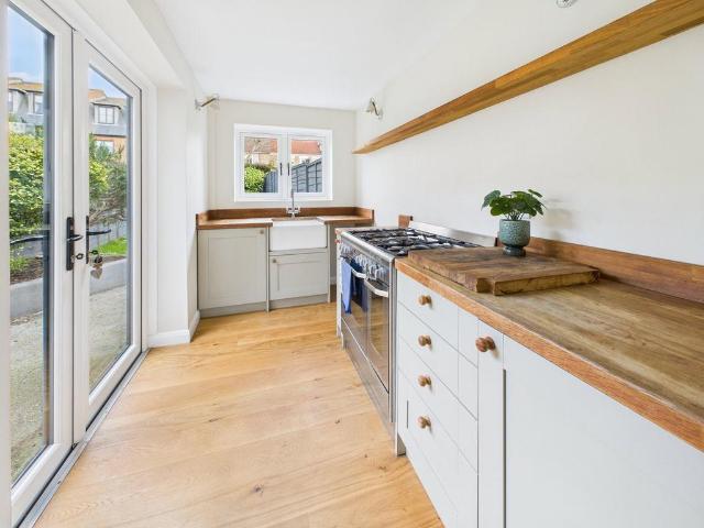 House for sale in Fishersgate, West Sussex