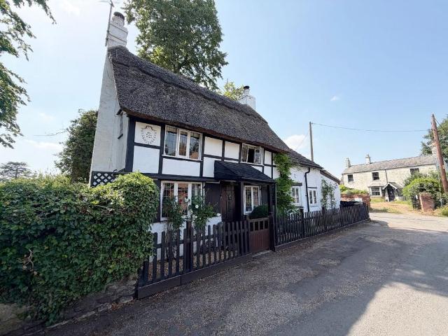 House for sale in Harrold, Bedford