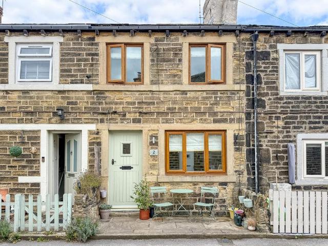 House for sale in Holme Valley, Honley