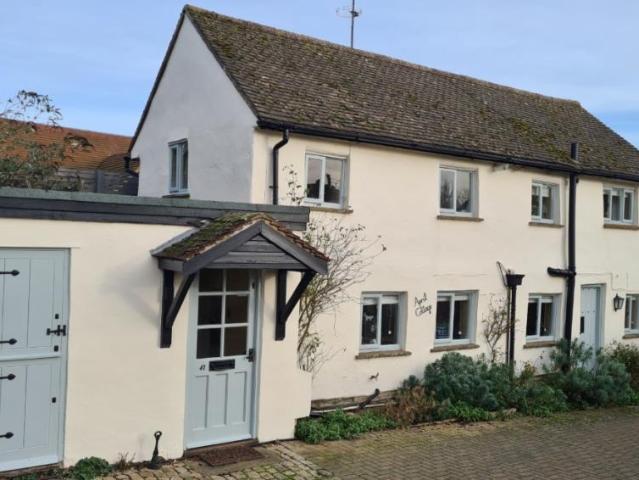 House for sale in Long Crendon