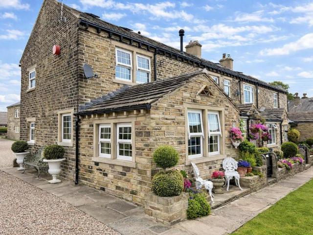 House for sale in West Yorkshire