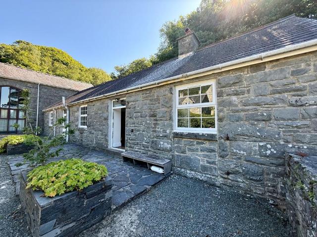 House for sale in Barmouth, Wales