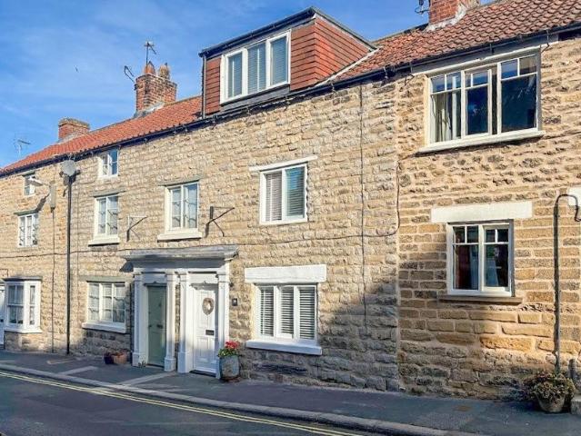 House for sale in Kirkbymoorside, Kirkby Mills