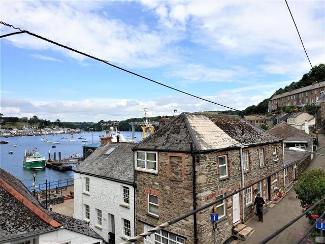 House for sale in Polruan, Cornwall