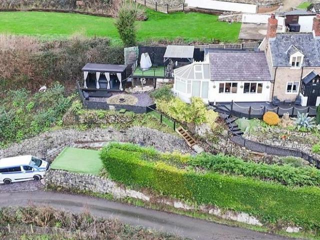 House for sale in Froncysyllte, Wales