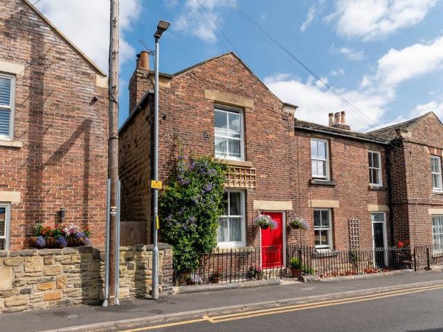 House for sale in Horbury, West Yorkshire
