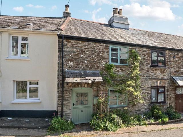House for sale in Strode, Devon