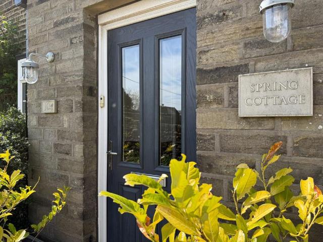House for sale in Meltham, West Yorkshire