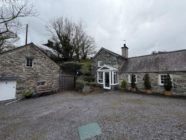 House for sale in Wales