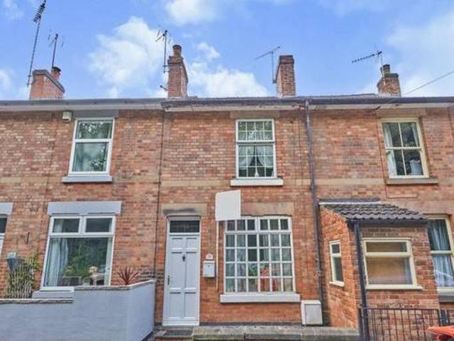 House for sale in Froggatt, East Midlands