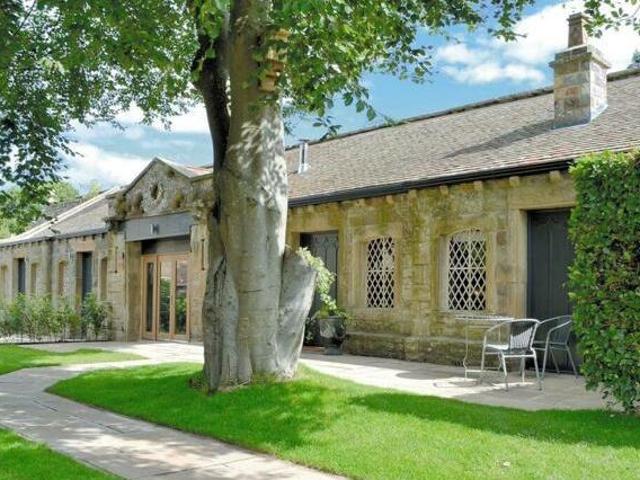 House for sale in Alnwick, Northumberland