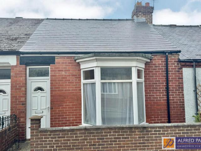 Cottage for sale