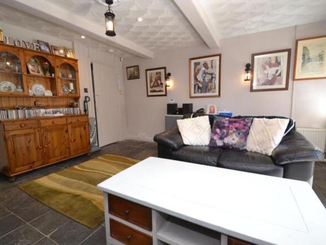 Cottage for sale in Baildon, West Yorkshire