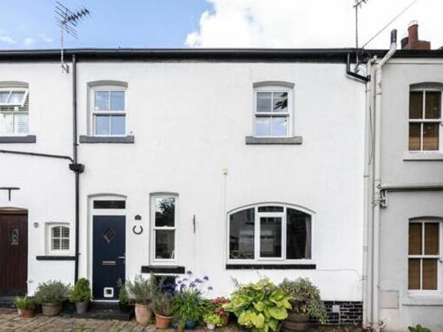 House for sale in Lyons, Greater London