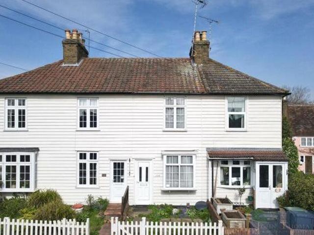 House for sale in Chigwell, Epping