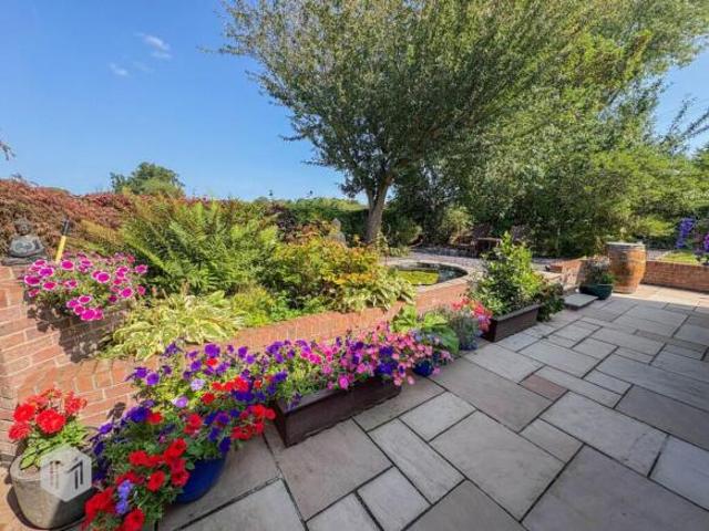 Cottage for sale in South Lane, West Yorkshire