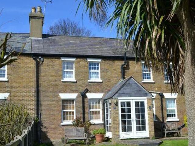 House for sale in Ash, Kent