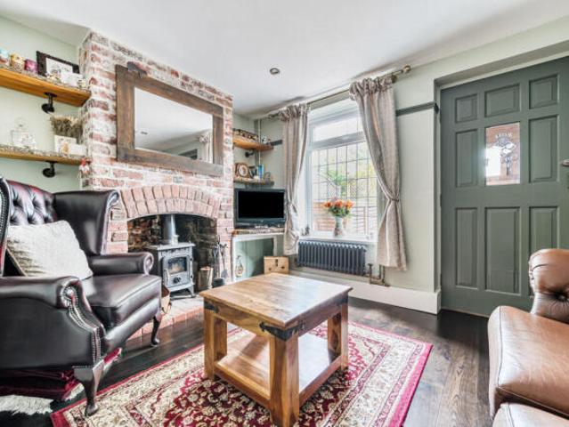 Property for sale in Midway, Kent