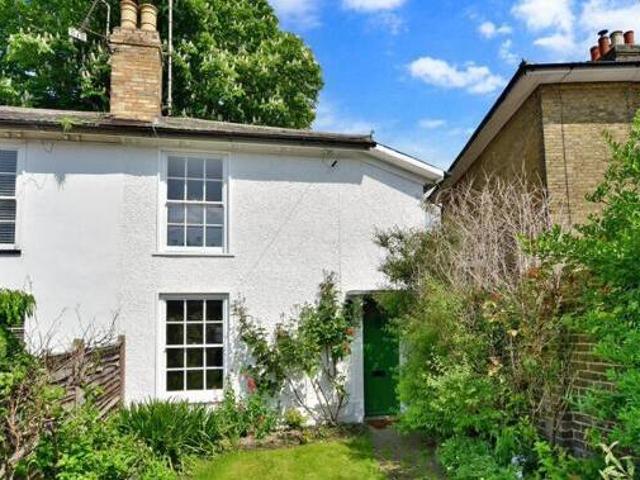 House for sale in Brompton, Gillingham