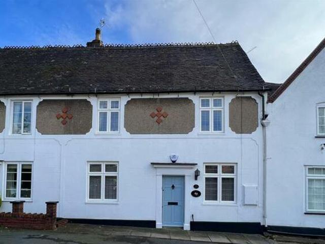 House for sale in Stourbridge, West Midlands