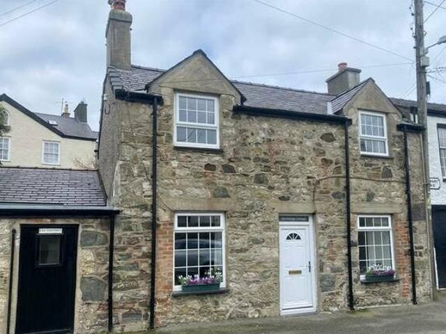 House for rent in Lyons, Greater London