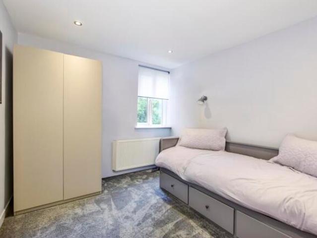Cottage for sale in Five Acres, Hertfordshire