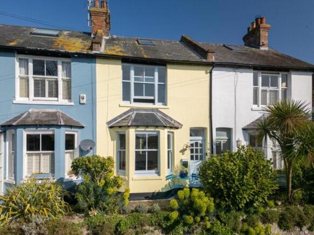 Cottage for sale