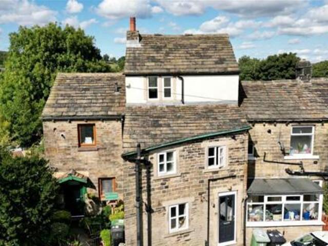 House for sale in Holmfirth, West Yorkshire