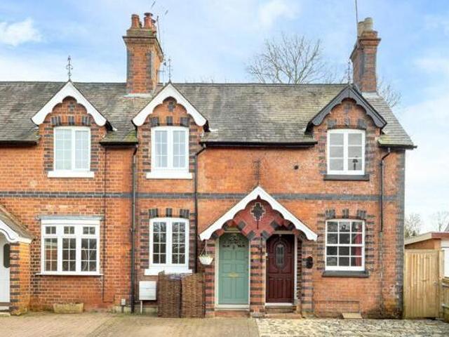 House for sale in Ladyes Hills, Green Close