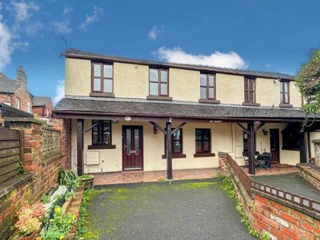 House for sale in Kingsley Moor, Staffordshire