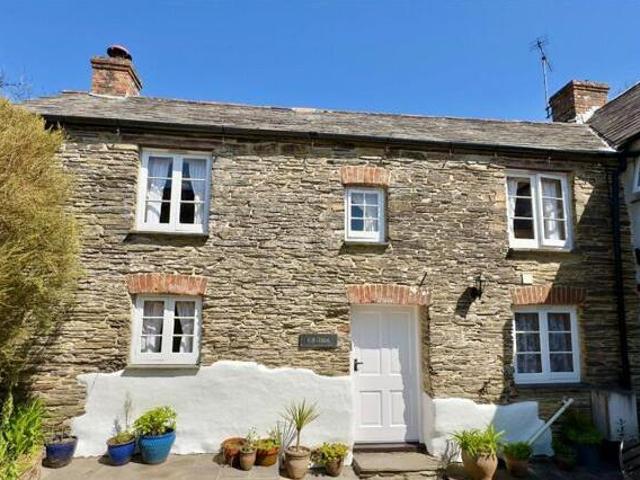 House for sale in Wadebridge, Cornwall