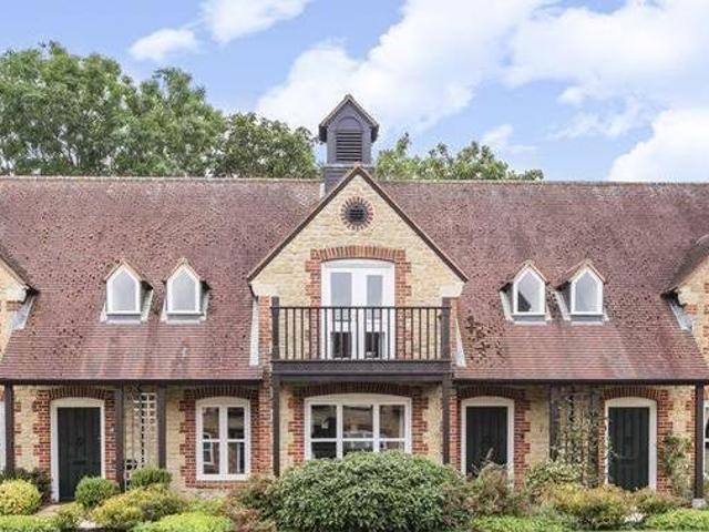 House for sale in Oxfordshire, England