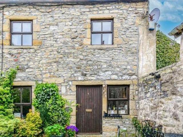 House for sale in Settle, North Yorkshire