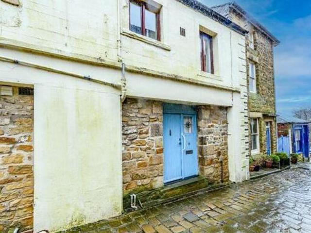 House for sale in Settle, North Yorkshire