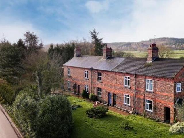 House for sale in Baswich, Staffordshire