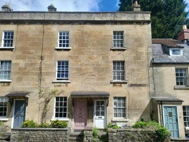 House for sale in Lyons, Greater London